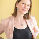 emma-guthrie---portrait-session---17.05.22-low-res-for-media-3.jpg