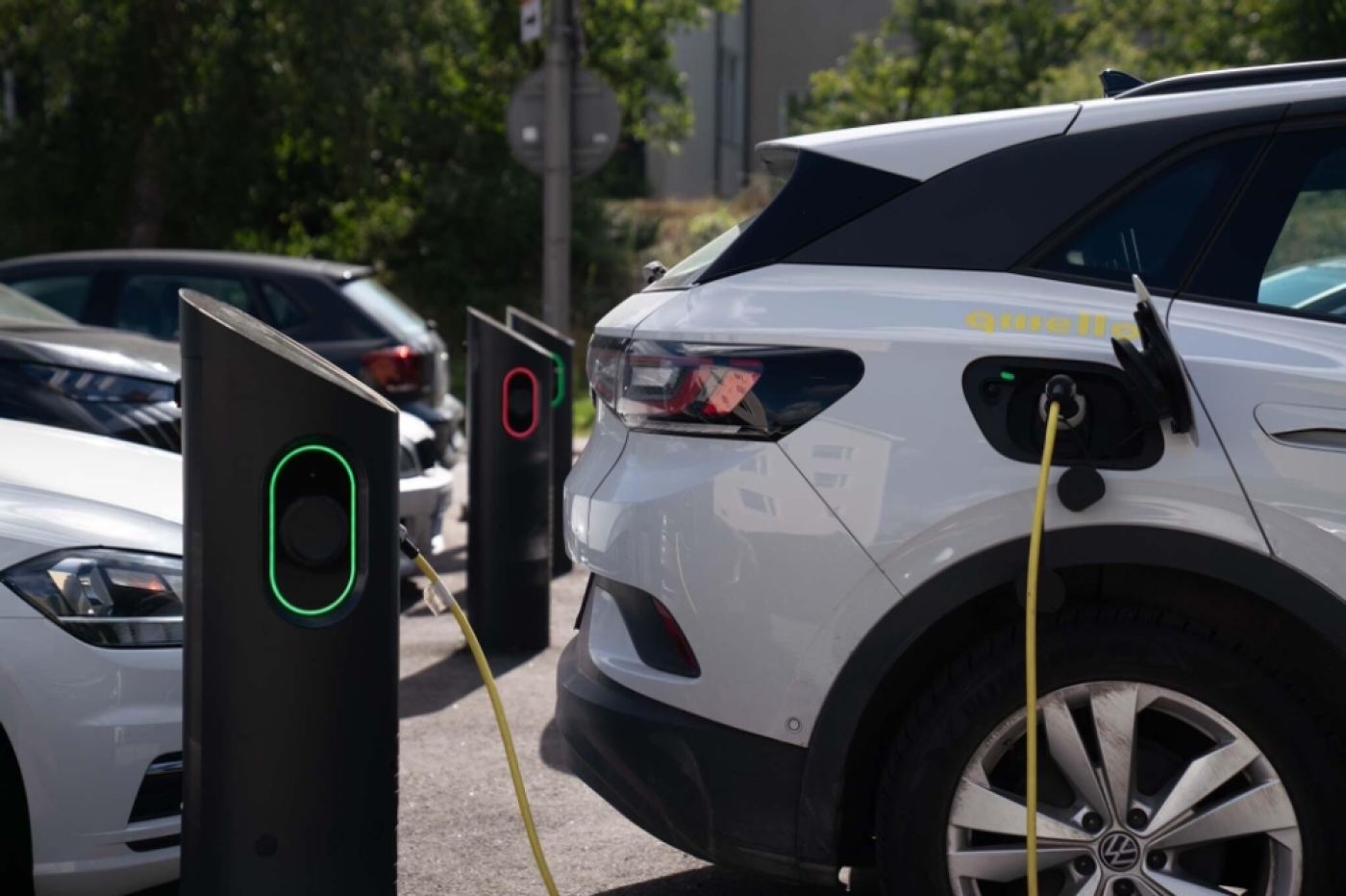 Qwello Charge Points